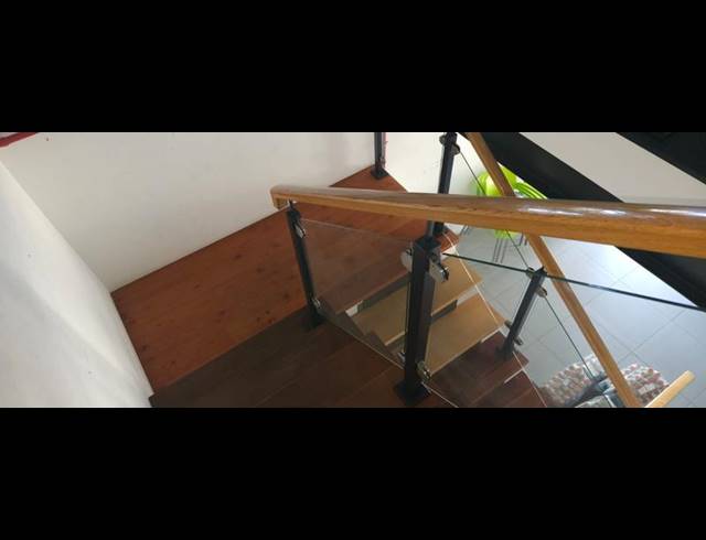 BUSINESS PROPERTY TO RENT IN MAITLAND